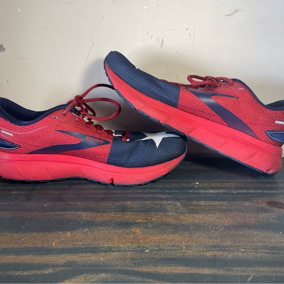 Brooks Trace 2 Run Texas Collection Running Shoes Men’s Size 10 B / 1203751B689 - Picture 10 of 10